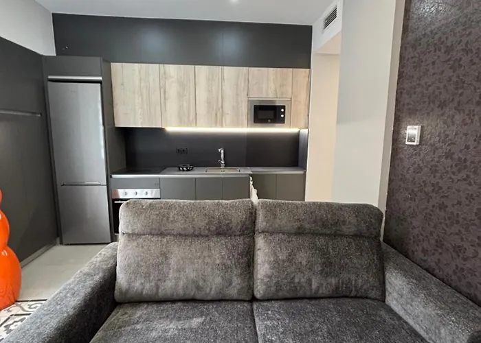 Luxury Casa Palacio Marina Limon * גרנדה